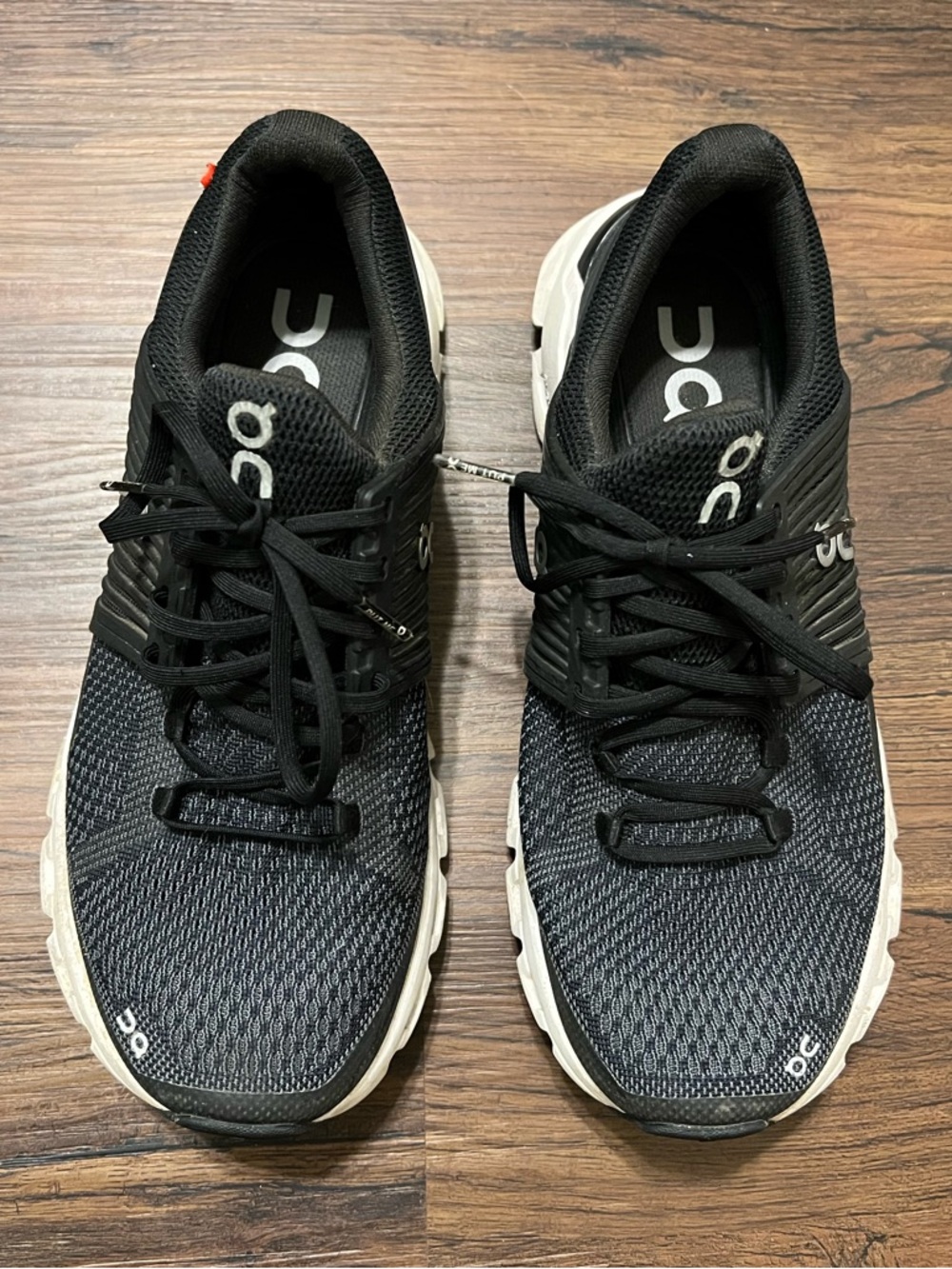 Women's Black and White OnCloud Tennis Shoes